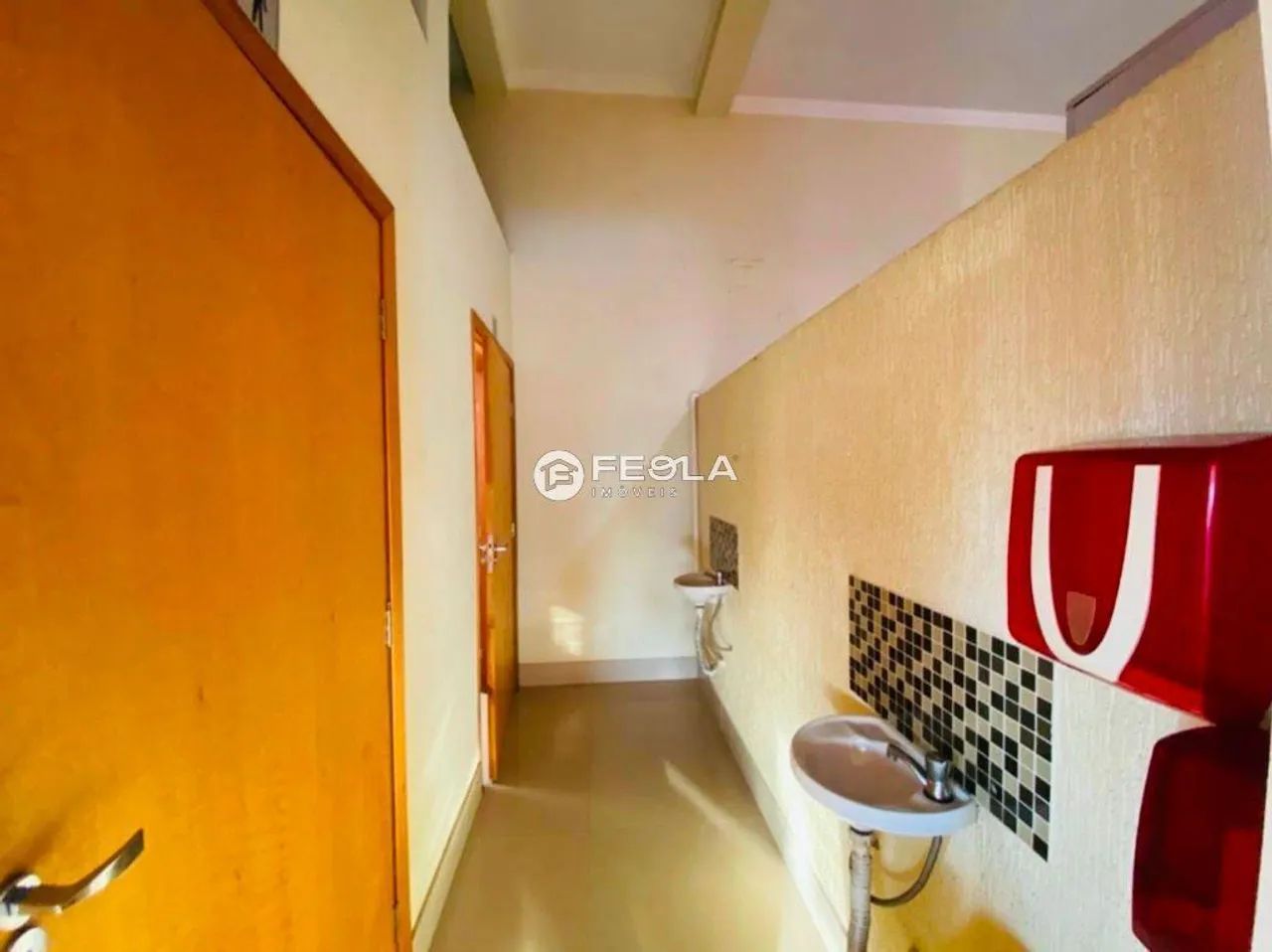 Casa à venda em Santa Bárbara D'Oeste, Vila Mollon IV, com 3 quartos, com 418.57 m² - Foto 5