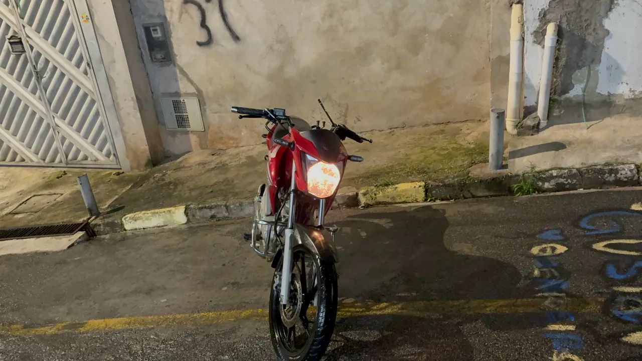Titan 150 - Foto 3