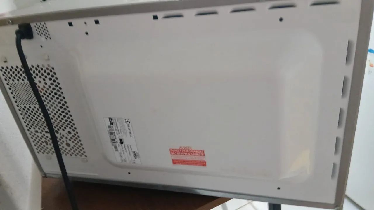 Microondas semi novo - Foto 5