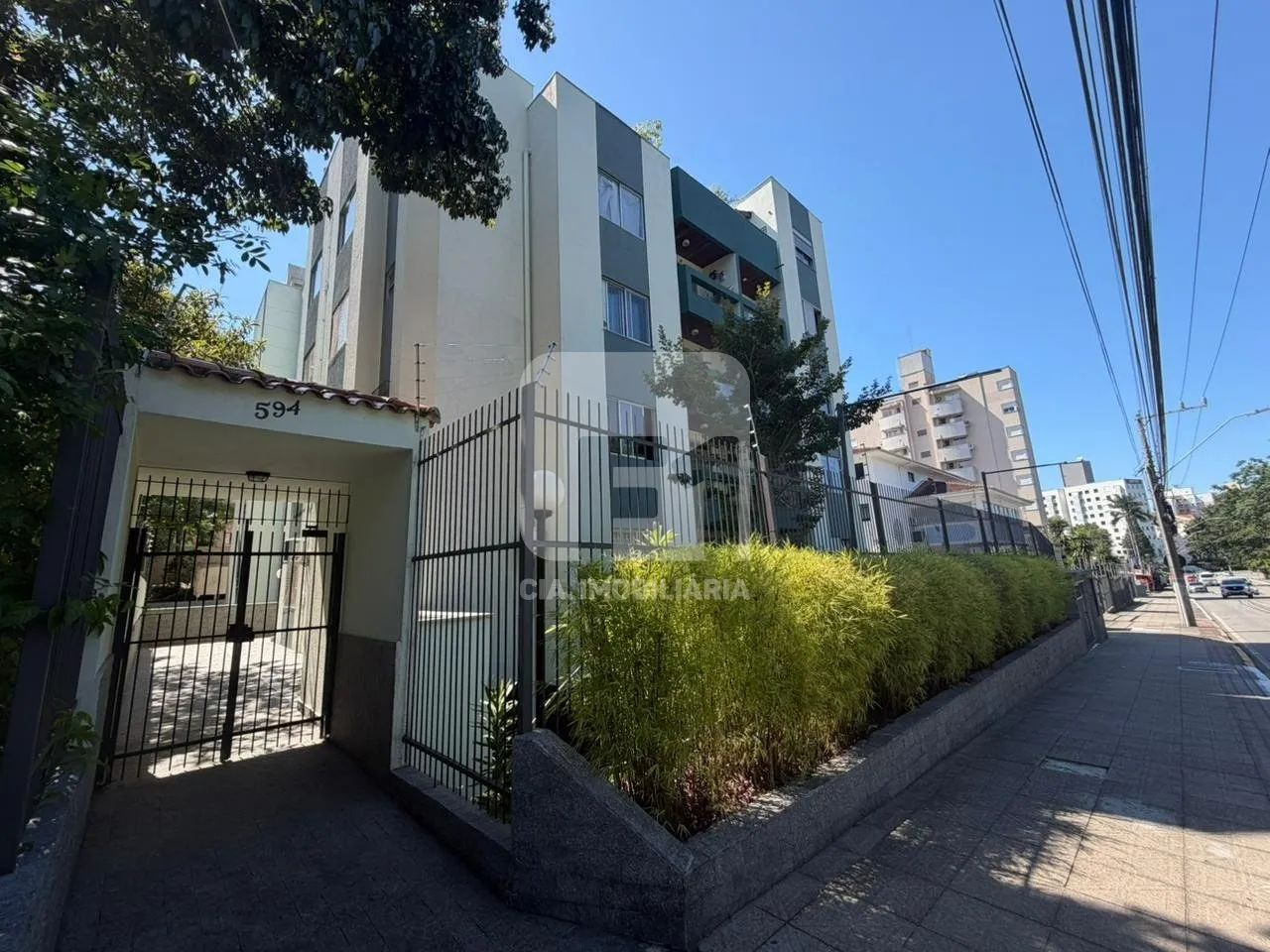 Apartamento de 3 dormitórios na Trindade