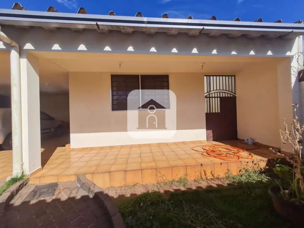Casa á venda bairro Osvaldo Rezende