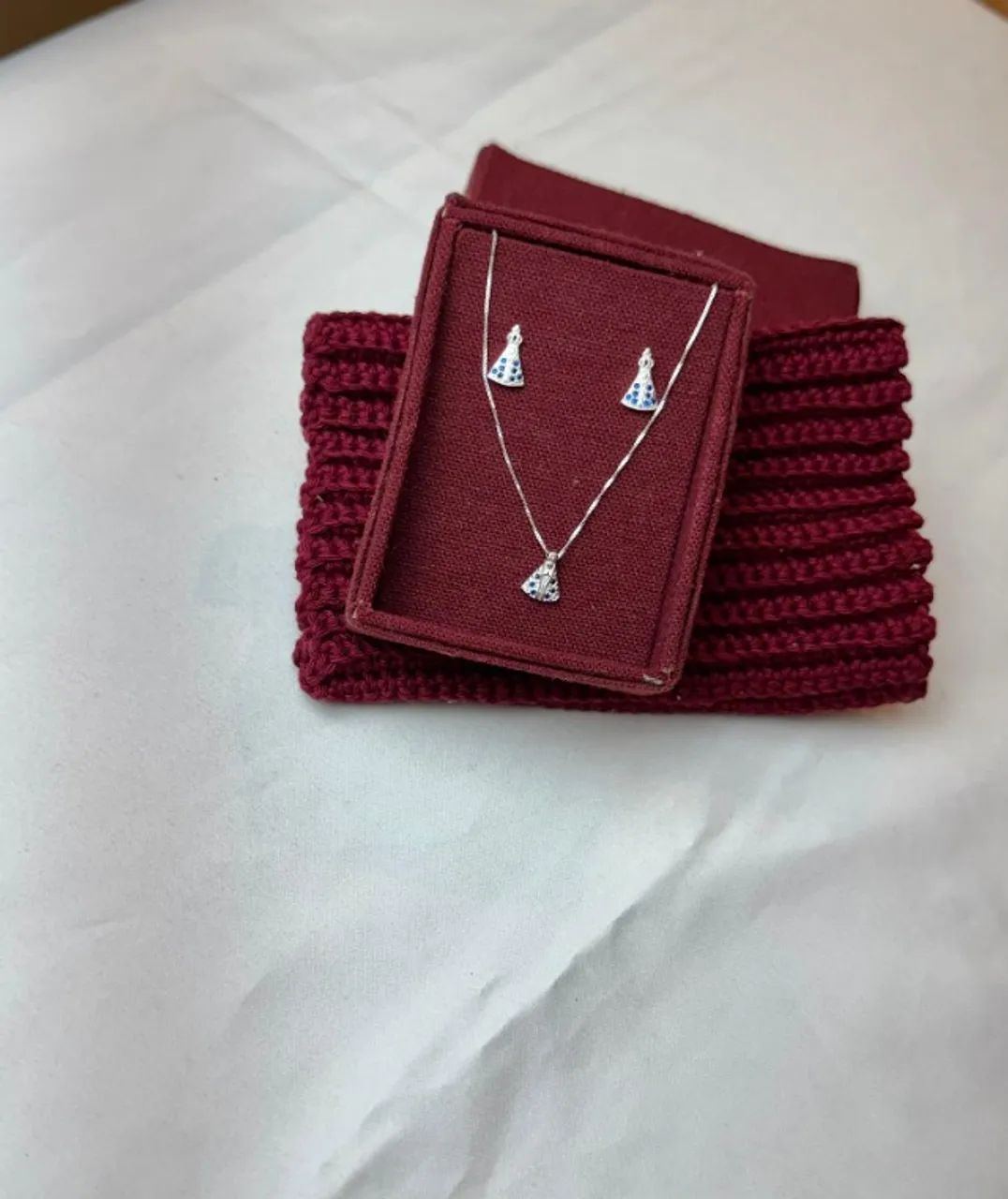 Conjunto Nossa Senhora com Pedraria Azul em Prata 925 - Foto 2
