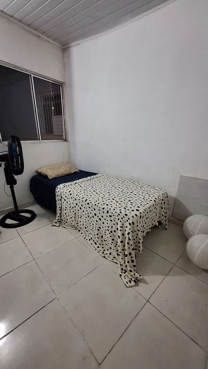 Vaga em casa em Vitória - Mulheres