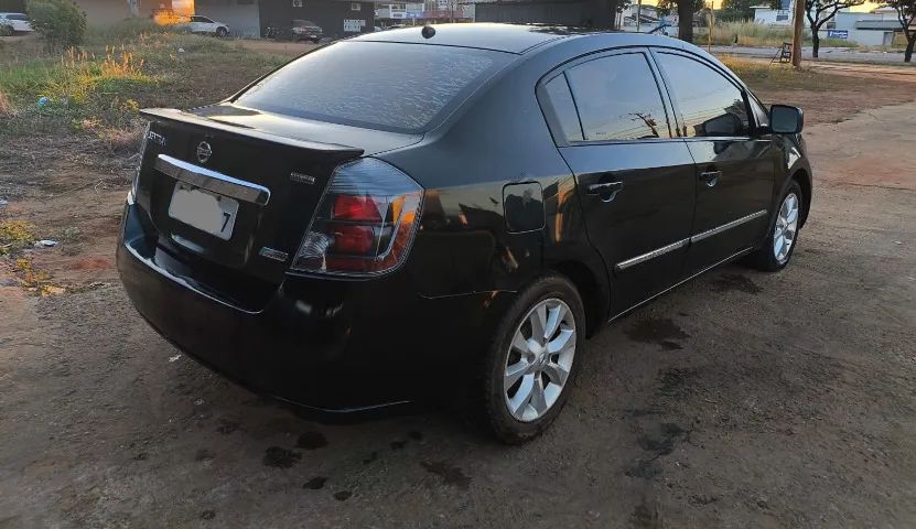 Nissan Sentra Sentra S 2.0/ 2.0 Flex Fuel 16V Aut. 2013