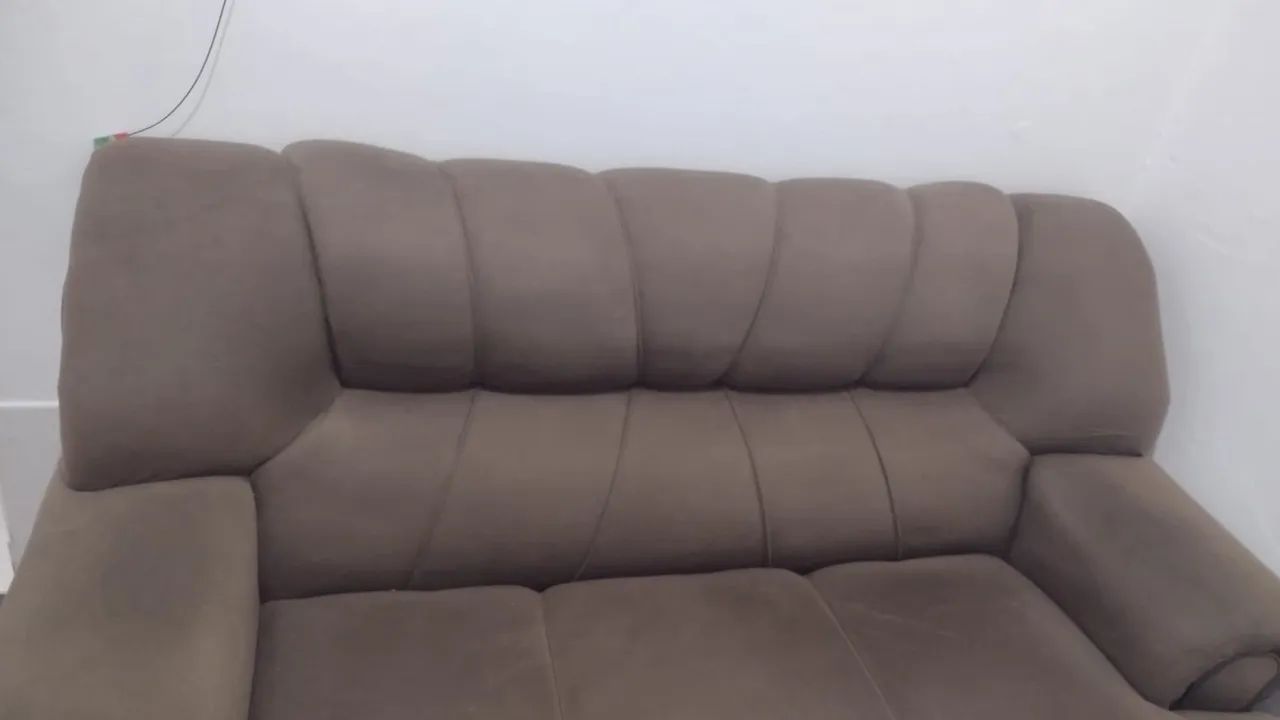 Sofá de três lugares  - Foto 3
