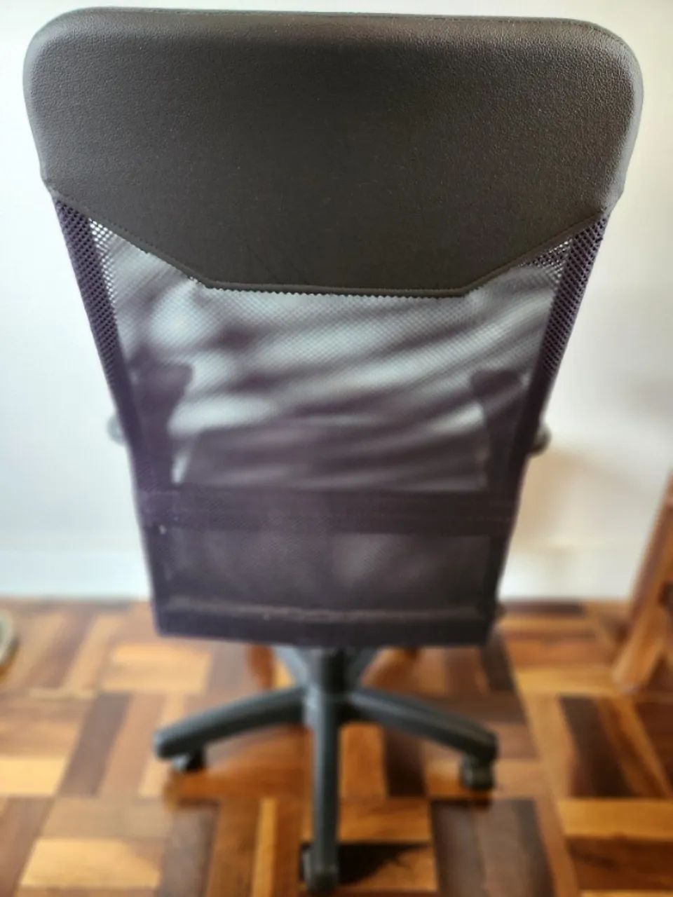 Cadeira De Escritório - Semi nova - Foto 3