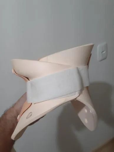 Colar cervical  - Foto 3