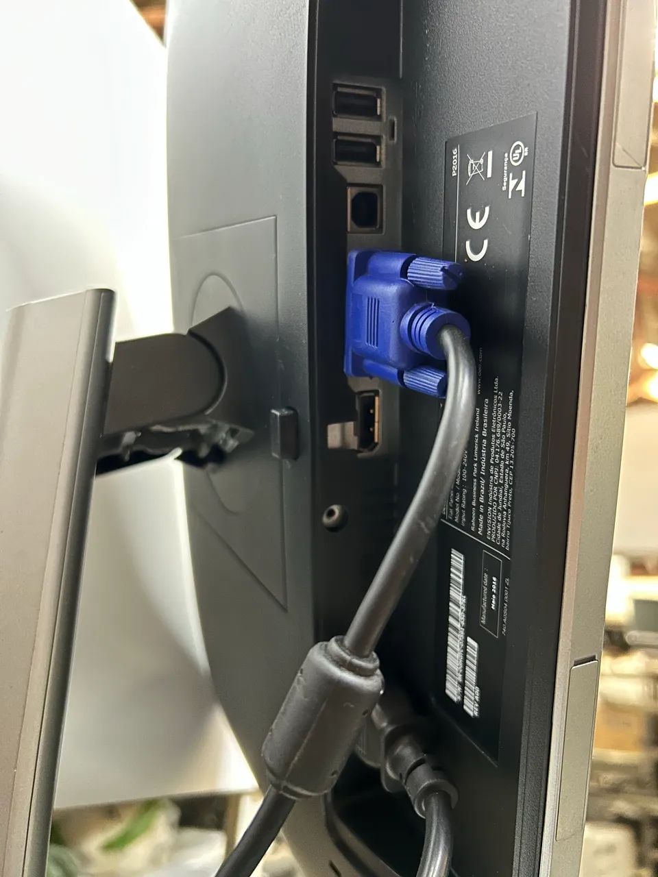 Monitor Dell 19 wide com DisplayPort  - Foto 4