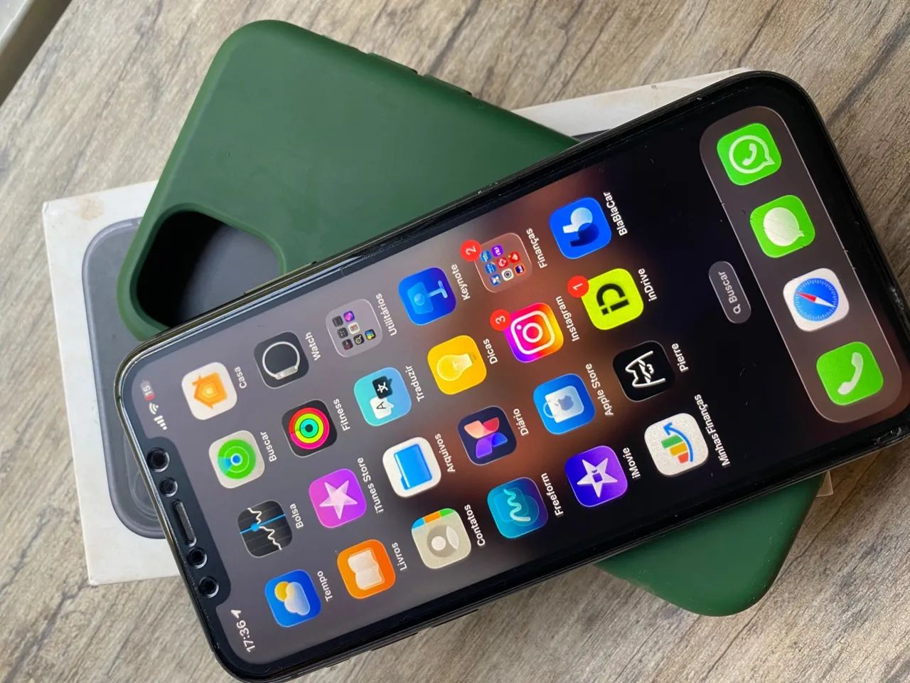 iPhone 11  - Foto 2
