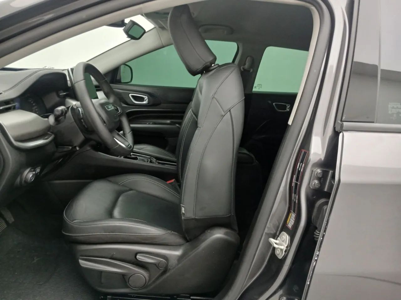 Jeep Compass LONG. T270 1.3 TB 4x2 Flex Aut., foto 16 de 18