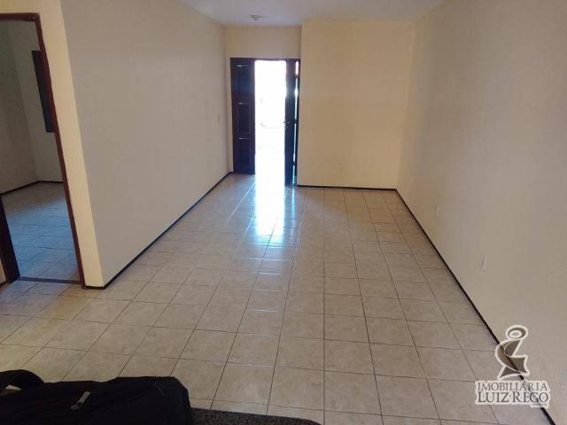 Aluga Casa Multifamiliar Lagoa Redonda, 2 suítes, 1 vaga, Próx. a Farmácia Pague Menos da - Foto 3