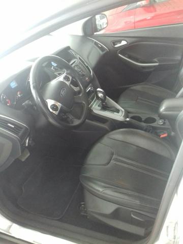 Ford Focus - Foto 5