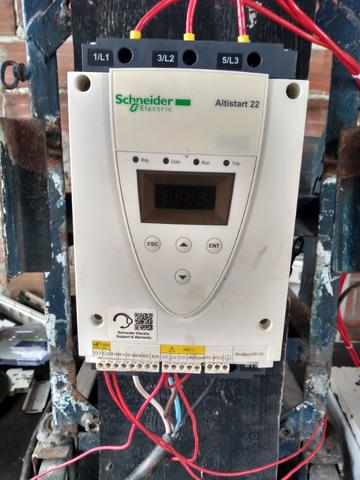 Altistart 22 Schneider sobre exelete * - Foto 2