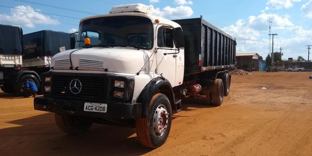 Vendo ou troco caminhão toco ou retroescavadeira - Foto 9