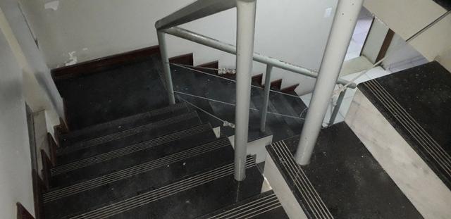 Prédio com 1.080m², 2 pavimentos ideal para secretarias/grandes empresas, etc. no Umarizal - Foto 14