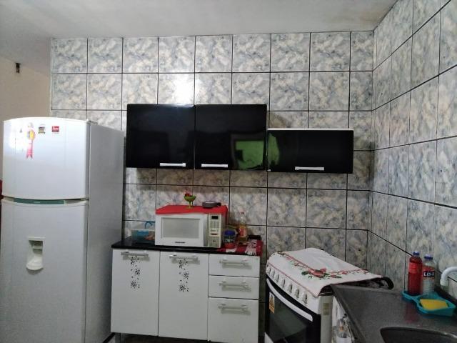 Espetacular casa com piscina e campo de futebol próximo as praias - Foto 13