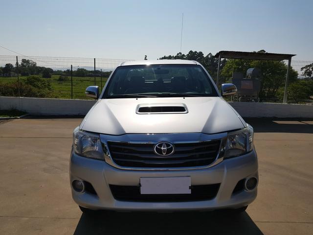 Hilux SRV 2012