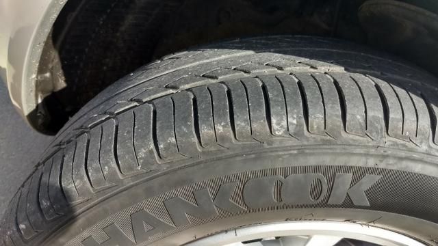 Vendo Hyundai Tucson manual com GNV - Foto 17