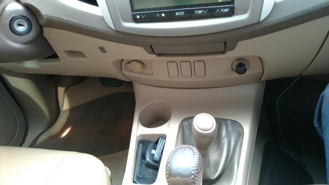Hilux SW4 SRV 3.0 4X4 - Foto 10