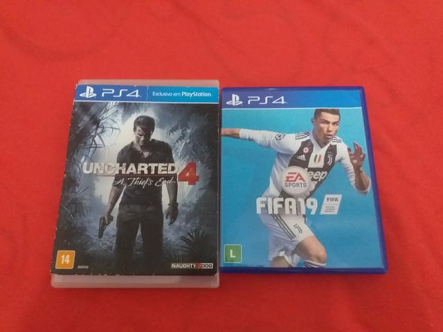 Vendo 2 jogos de PS4