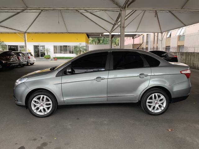 Grand Siena Essence 1.6 16V Flex Dualogic - Foto 19
