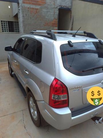 Tucson 09/10 automática, completa, com teto solar, Motor v6, 4x4, pneus bons toda revisada - Foto 7