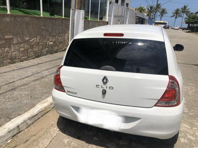Renault Clio 2014 *segundo dono - Foto 2