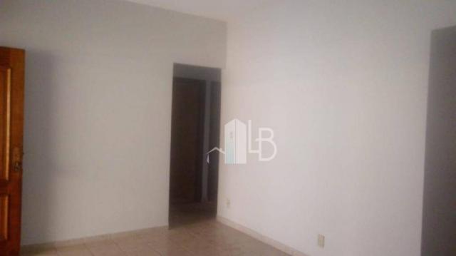 Casa com 3 dormitórios para alugar, 90 m² por R$ 2.000,00/mês - Santa Mônica - Uberlândia/ - Foto 2