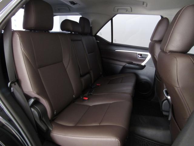 TOYOTA HILUX SW4 2.8 SRX 4X4 16V TURBO INTERCOOLER DIESEL 4P AUTOM?TICO. - Foto 7