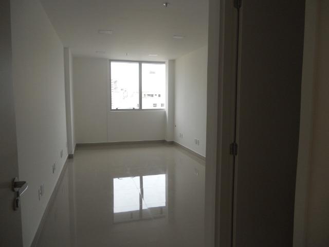 Vendo sala comercial, 22m², localizada em Todos os Santos, frente Norte Shopping - Foto 15