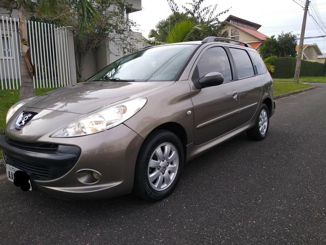 Pegeout 207sw