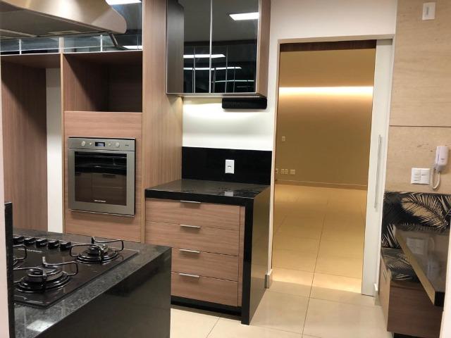 Apartamento no Jardim Goias, 3 suítes 3 vagas, Vista para o Parque Flamb - Foto 19