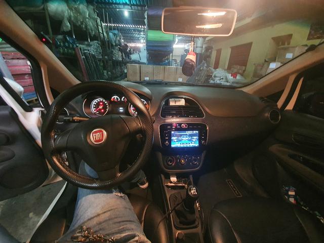 Fiat punto atractive 2014 muito novo - Foto 7