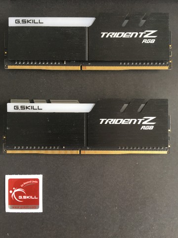 Pente de Memoria Trident Z RBG (2x8Gb) DDR4 3200mhz (F4-3200C16D-16GTZR)