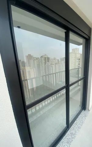 Porta balcão com persiana  linha gold - Foto 2