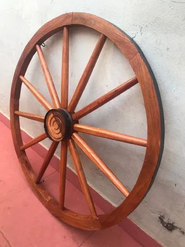 Roda de carroça decorativa  - Foto 2