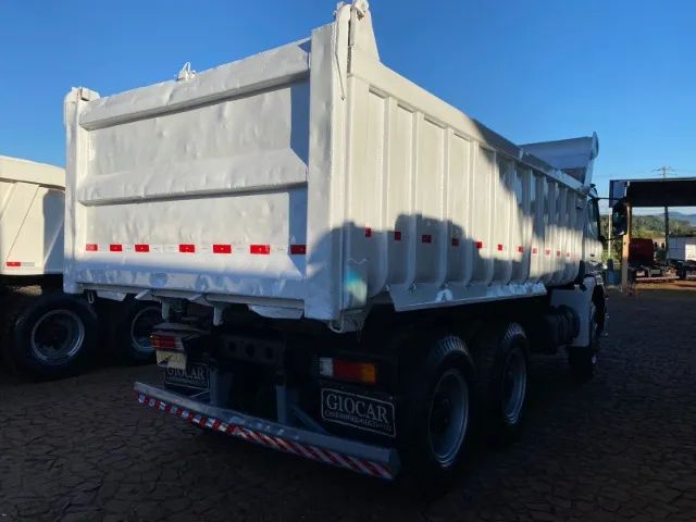 MB Axor 2831 6x4 - Foto 4