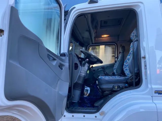MB Axor 2831 6x4 - Foto 10