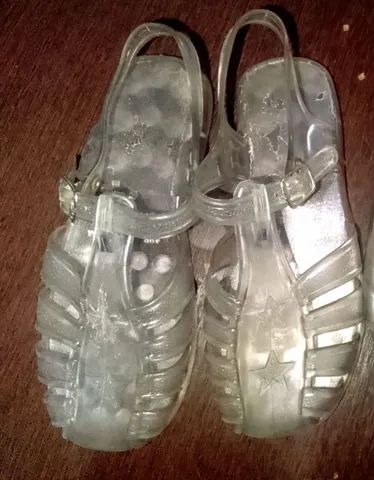 4 PARES INFANTIS n° 29. (Sandálias e sapatilhas). 50R$ todas. . - Foto 4