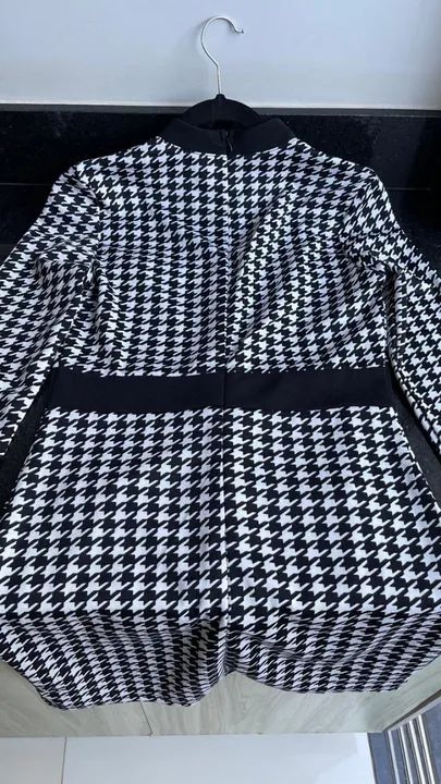 Vestido preto com branco - Foto 3