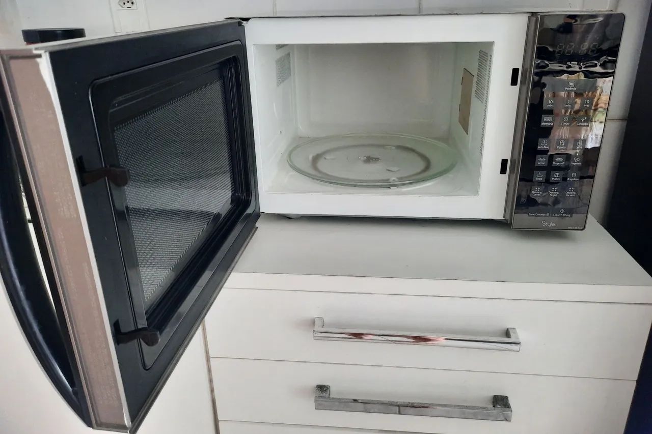 Micro-ondas Panasonic 32L - Foto 3