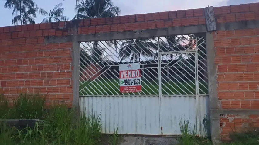 Terreno na Rua Topázio Xavier Maia