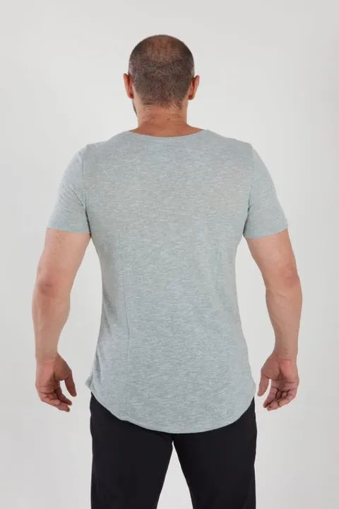 Camiseta Básica Unisex Rebell Verde - Foto 2