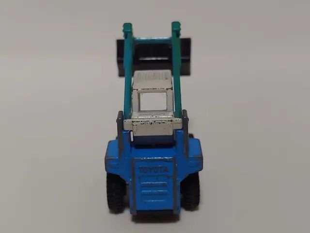Miniatura De Bobcat Tomica Rara - Foto 5