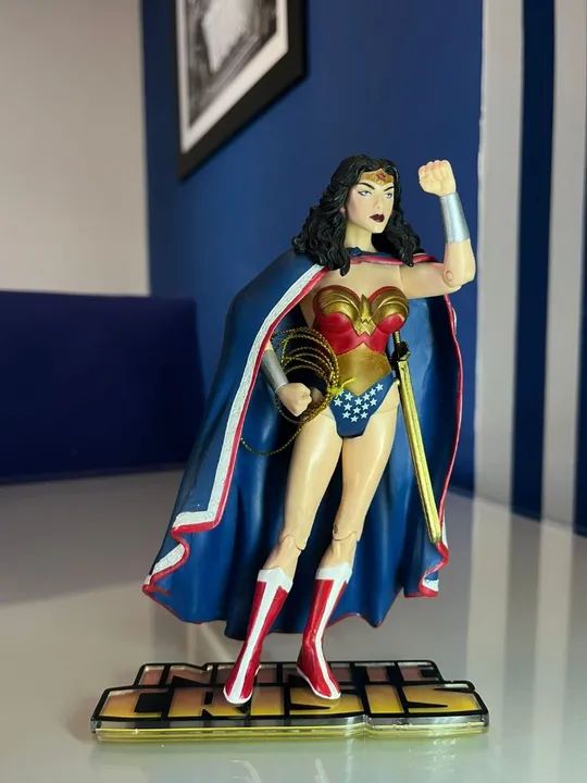 DC Direct Infinite Crisis : Série 2 Action Figure - Mulher-Maravilha