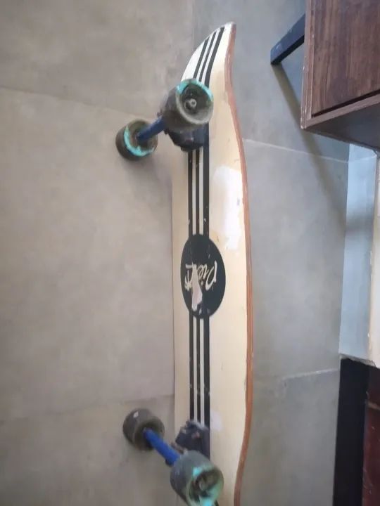 Skate longboard usado em bom estado - Foto 6