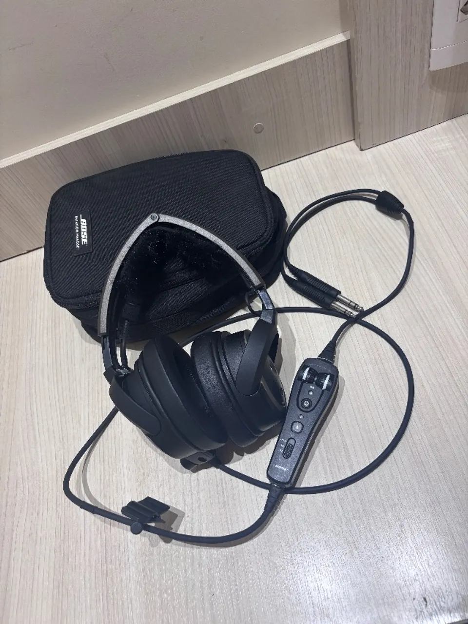 headset bose a20