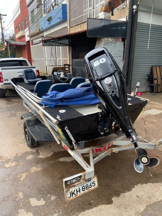 Lancha big fish 5014 console com motor Mercury 60hp 4t ! - Foto 3