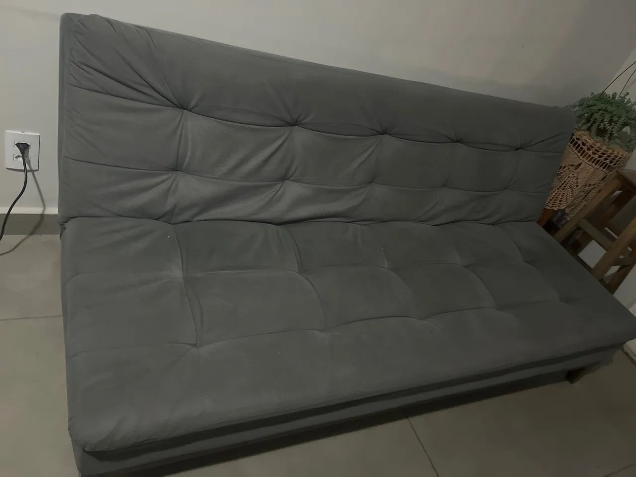 Sofá Cama Cinza - Conforto e praticidade!