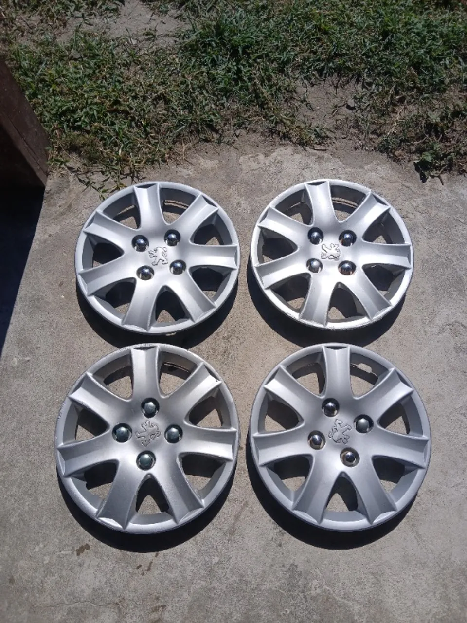 Calotas do Peugeot Aro 14 Originais